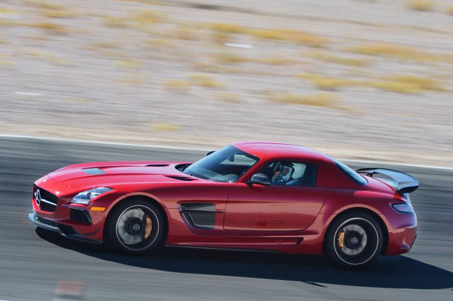  Mercedes-Benz SLS AMG Black Series 2014 года  (фото 12 из 84)
